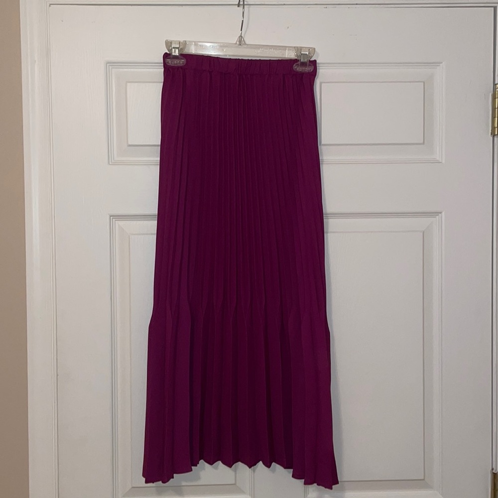 Zara Purple Flowy Skirt